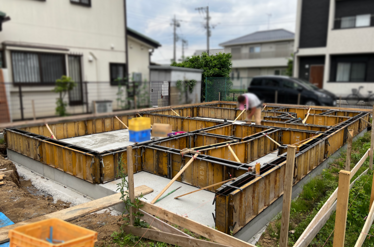 埼玉県　蓮田市　注文住宅